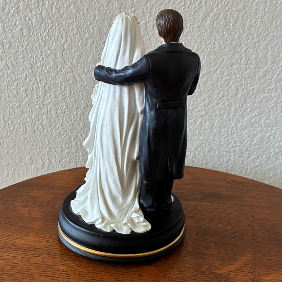 RARE Vintage Phantom of the Opera Wedding Music Box 1986 - Picture 3 of 7